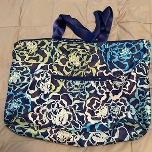 Vera Bradley large tote